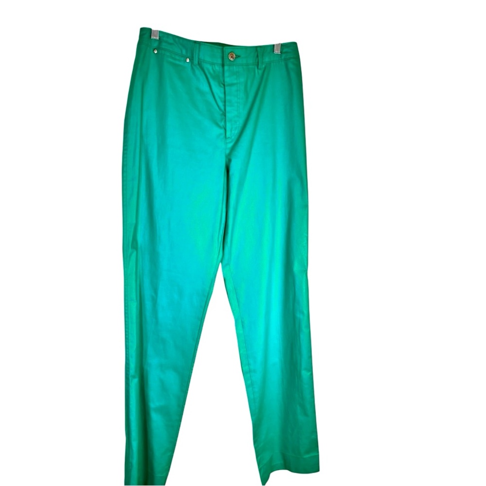 Anne Klein Woman’s Vibrant Green Chinos